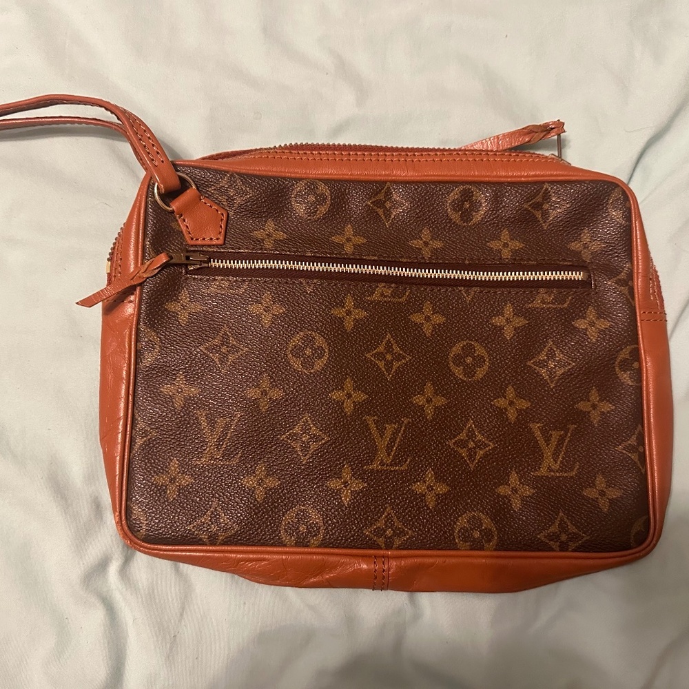 Vintage Louis Vuitton Monogram Clutch / Wristlet – Authentic Made in France